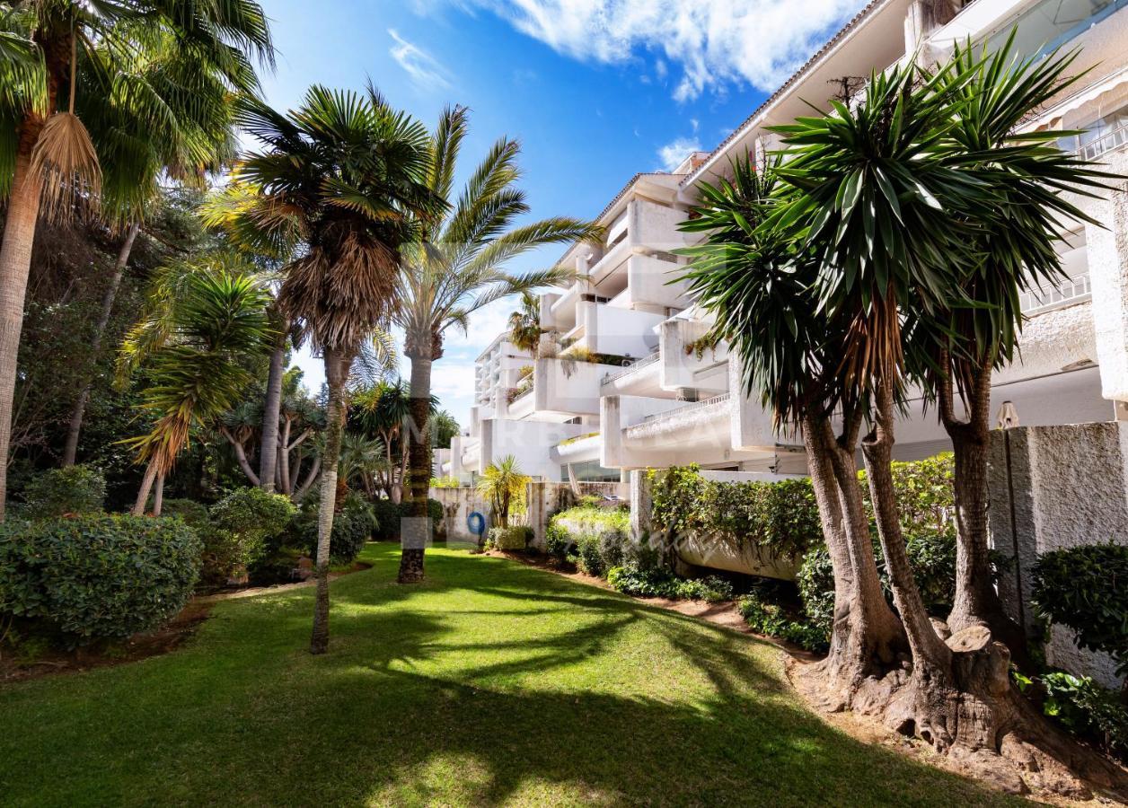 Roy Boston Marbella By Florentia Homes Exterior photo